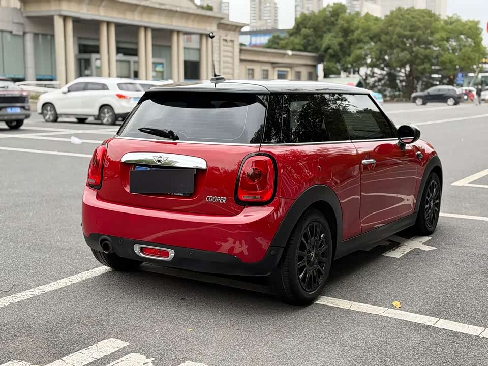 MINI MINI