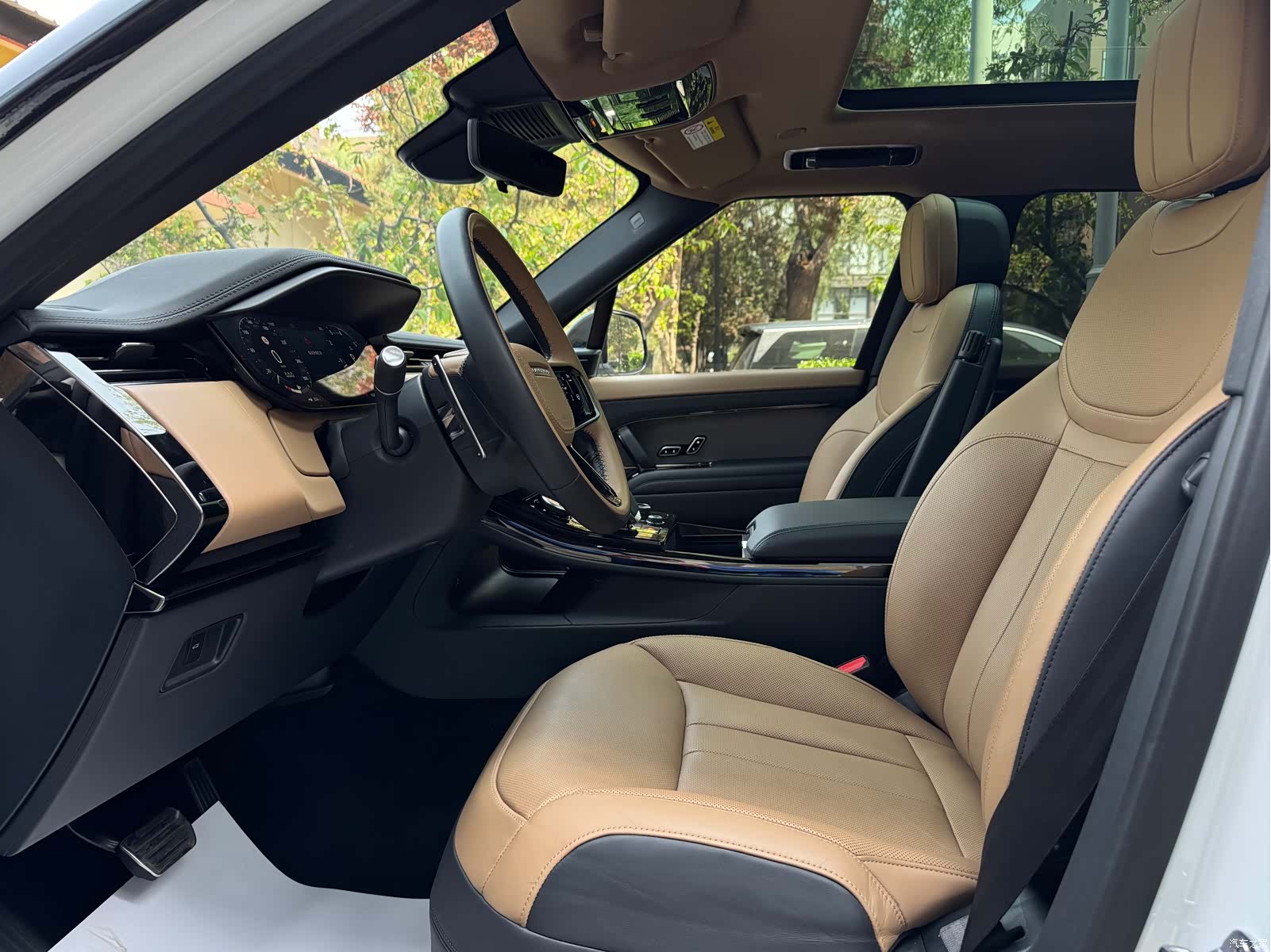 Land Rover Range Rover, 2023 10