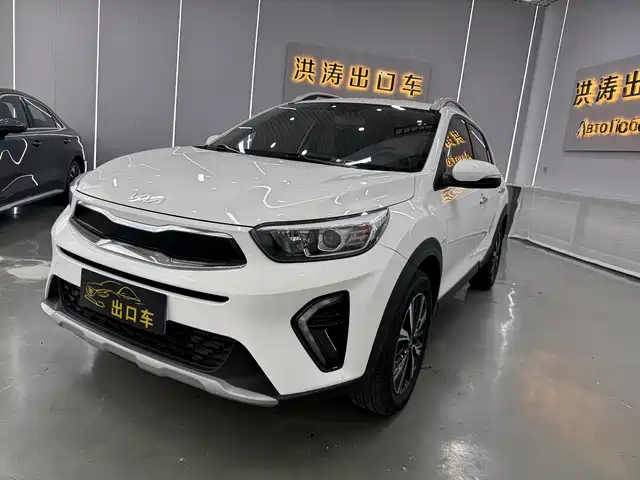Kia Stonic 2023 — купить из Китая под заказ