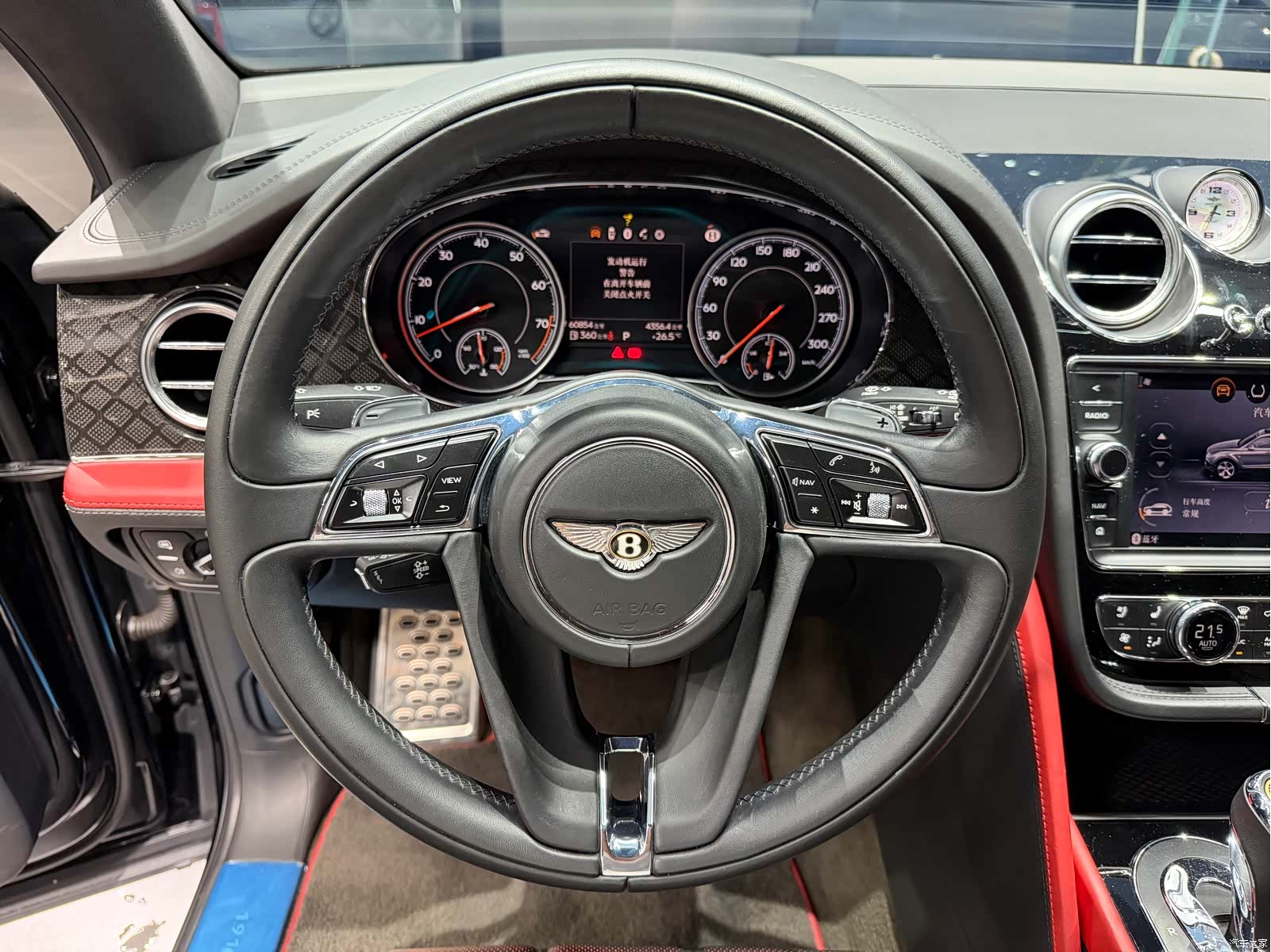 Bentley Bentayga, 2020 все фото