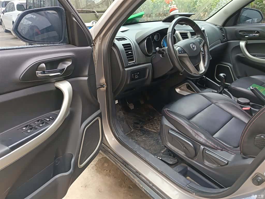 Changan CS35, 2014 14