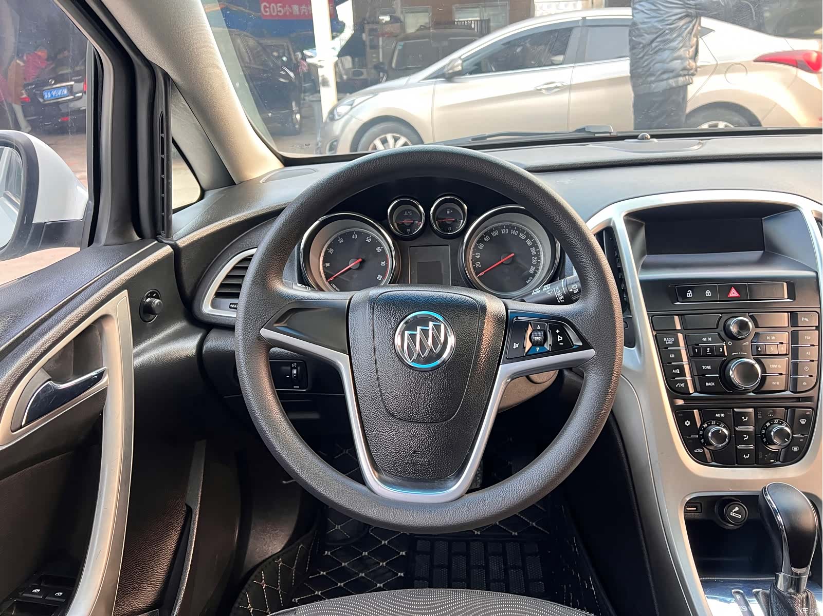 Buick XT, 2014 15