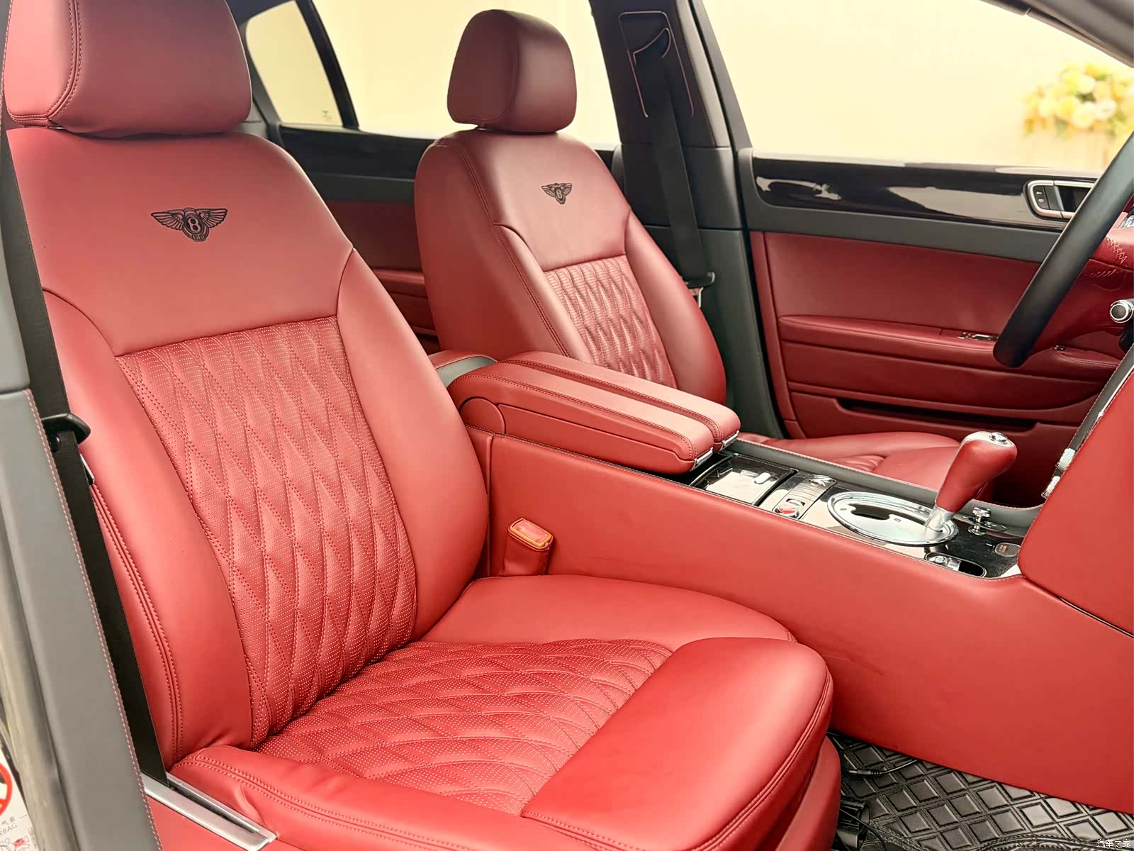 Bentley Flying Spur, 2010 20
