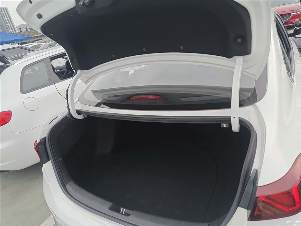 Kia K3, 2022 9