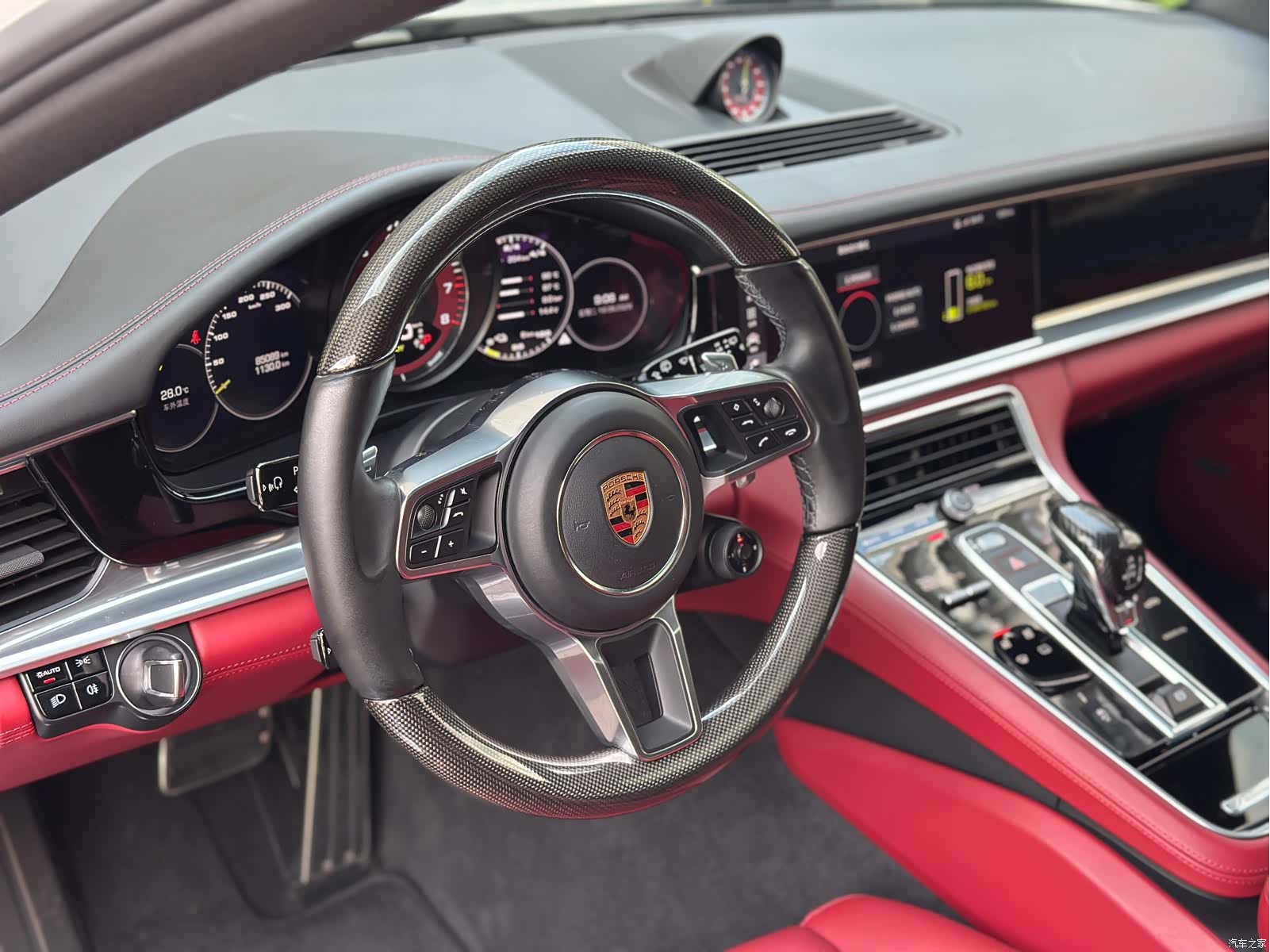 Porsche Panamera, 2019 11