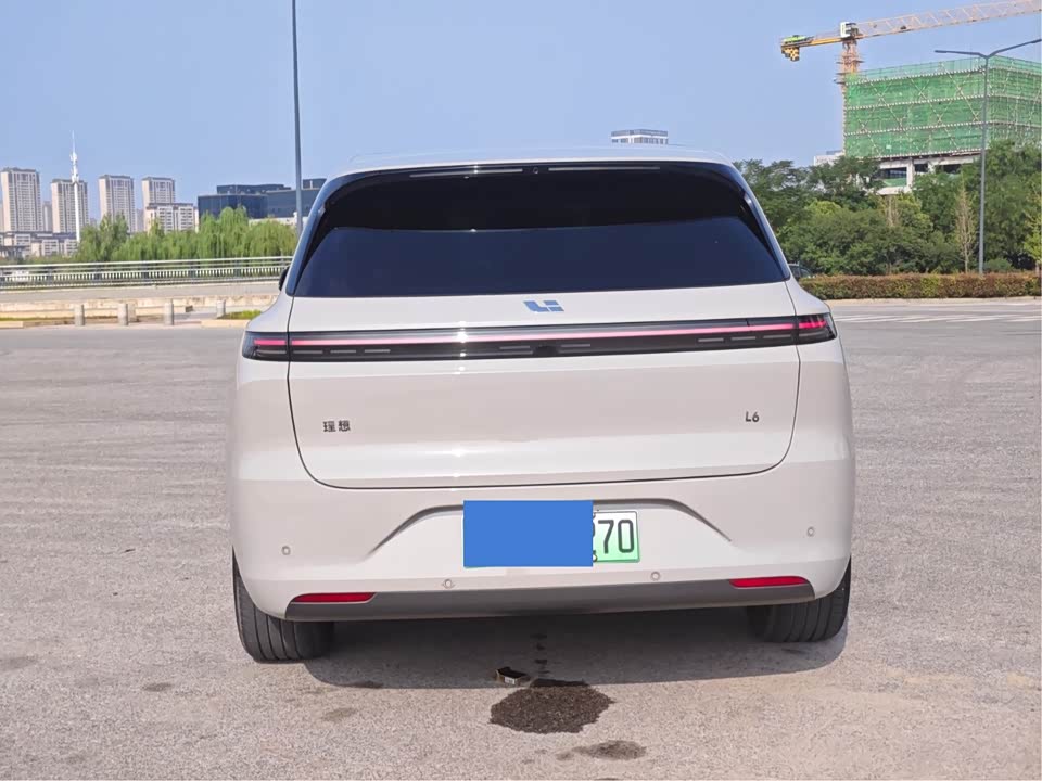 Li Auto Ideal L6