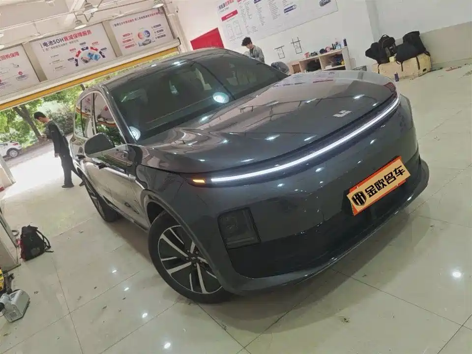Li Auto Ideal L6