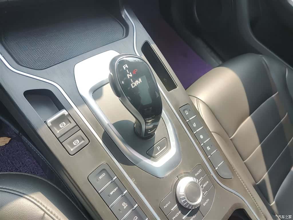 WEY VV5, 2019 10