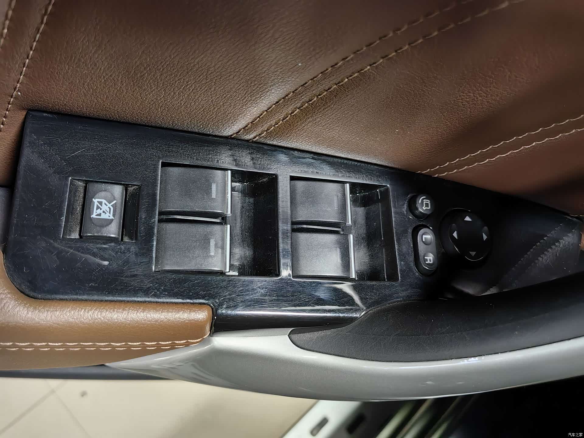 Haval H9, 2016 15