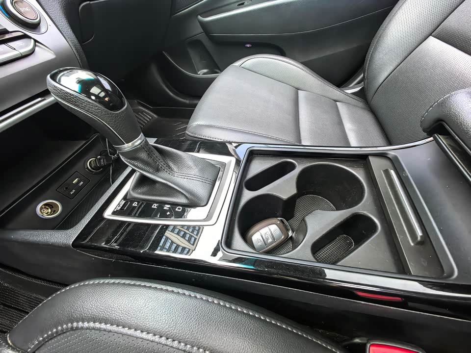 Hyundai Name picture