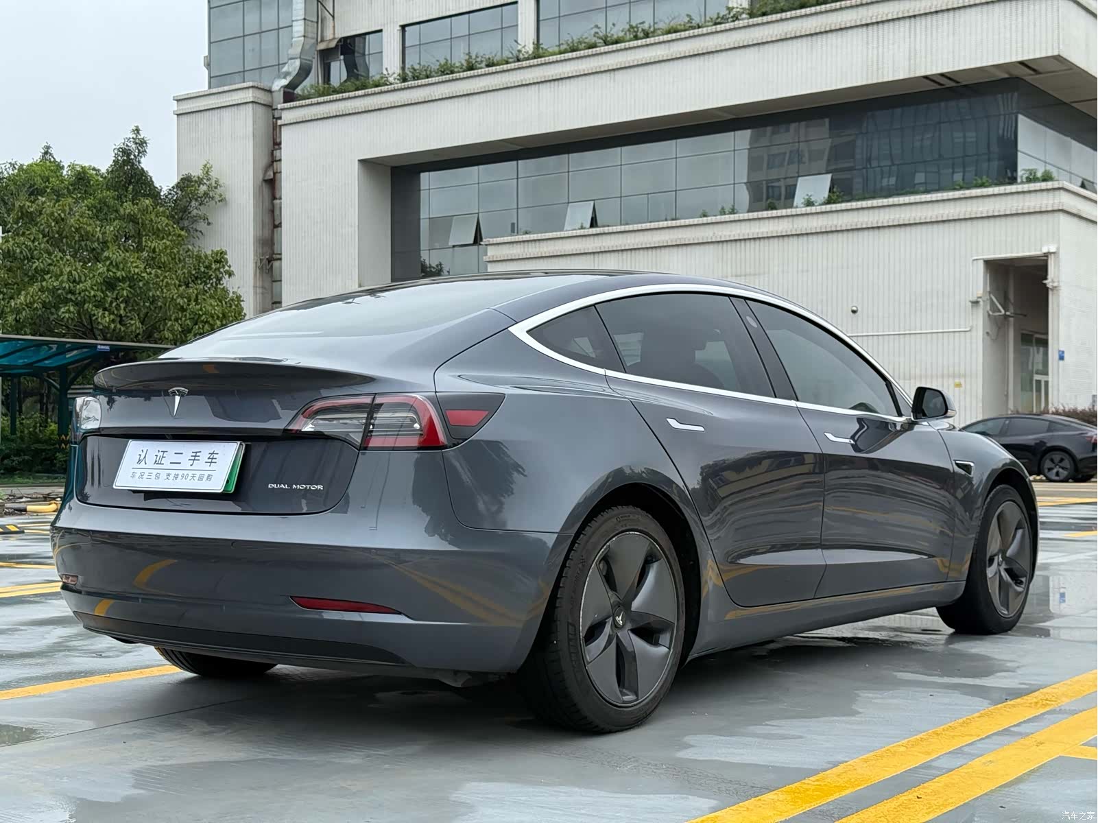 Tesla Model 3, 2019 14