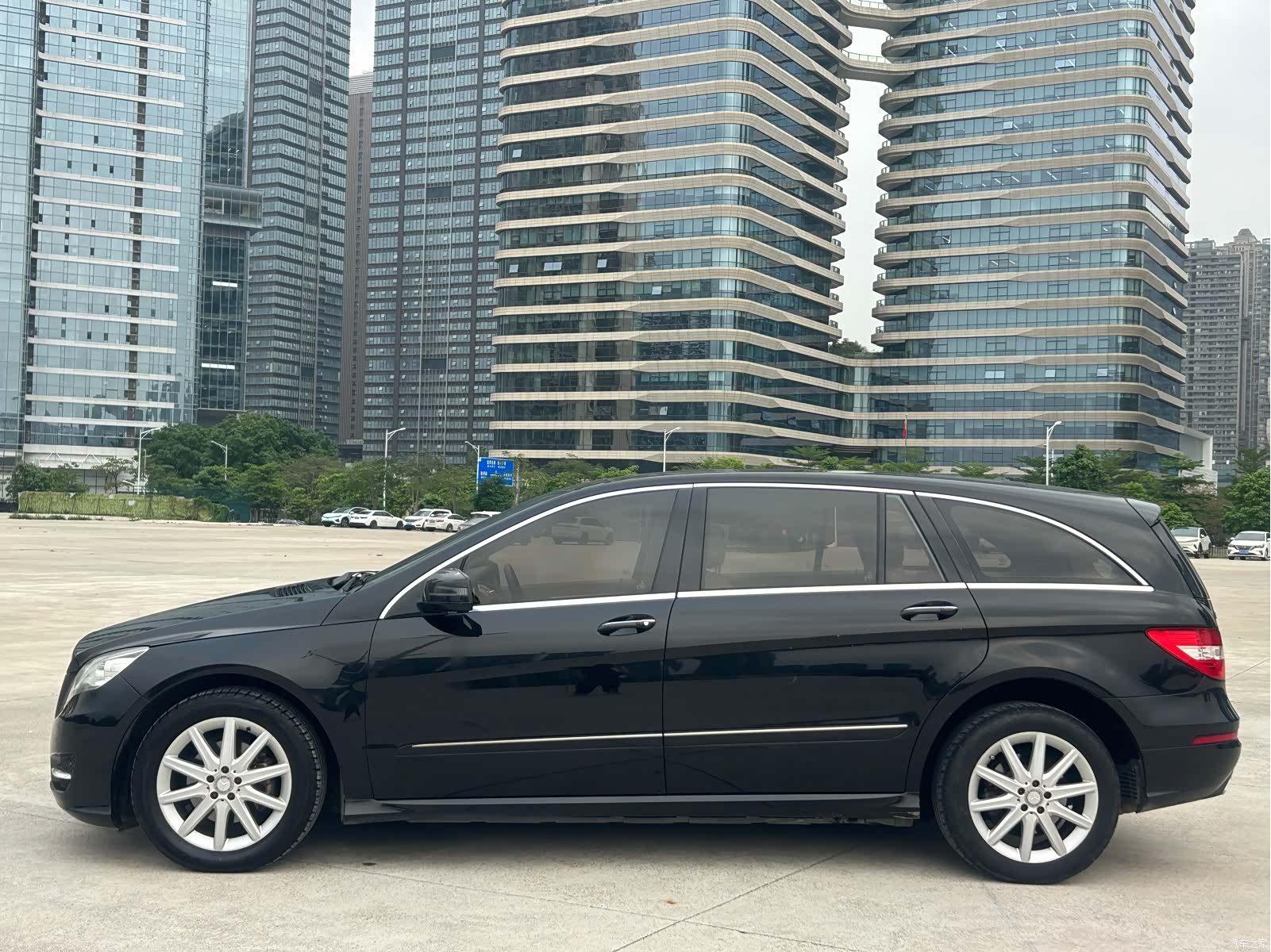 Mercedes-Benz R-Class, 2012 все фото