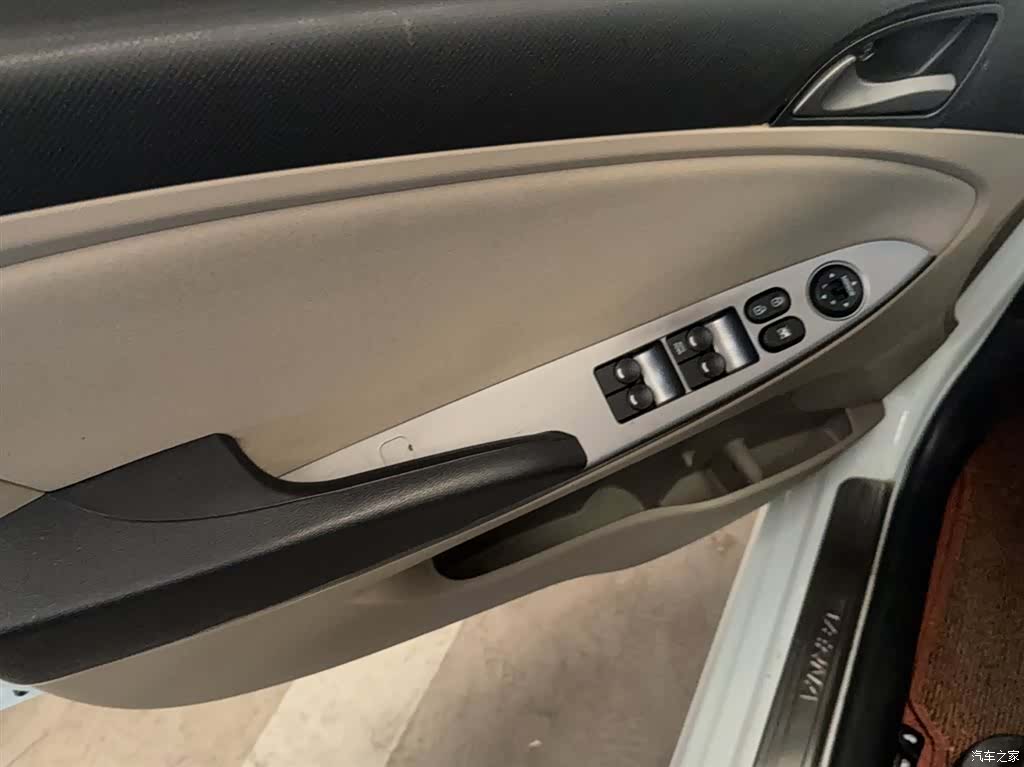 Hyundai GLX, 2016 15