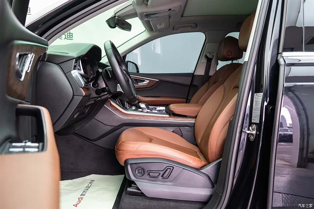 Audi Q7, 2020 11