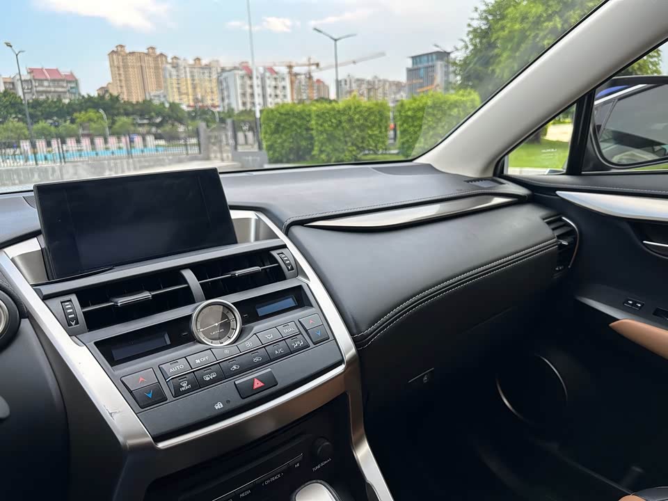 Lexus NX Lexus NX