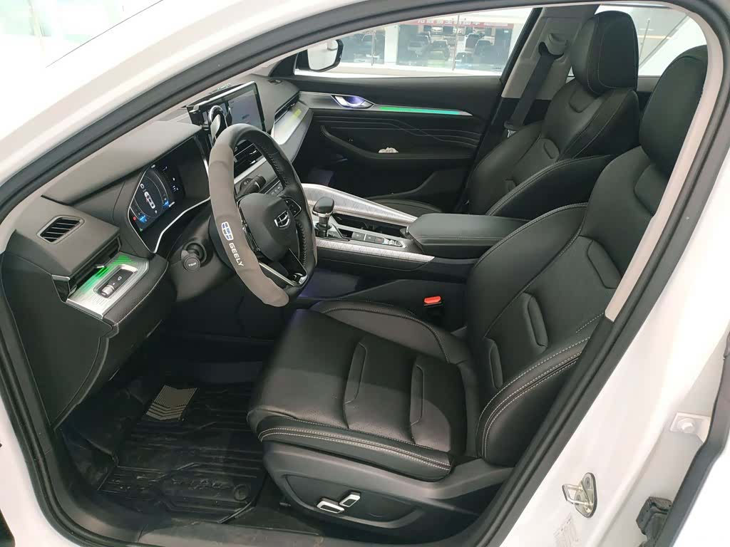 Geely Preface, 2023 15