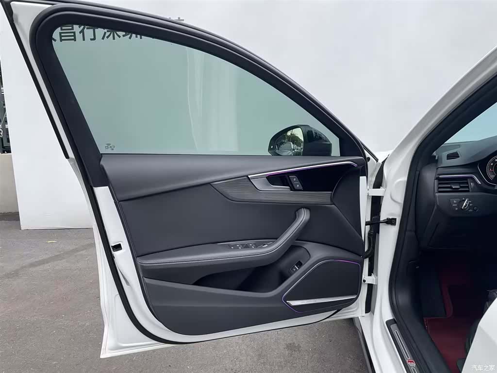 Audi A4L, 2023 10