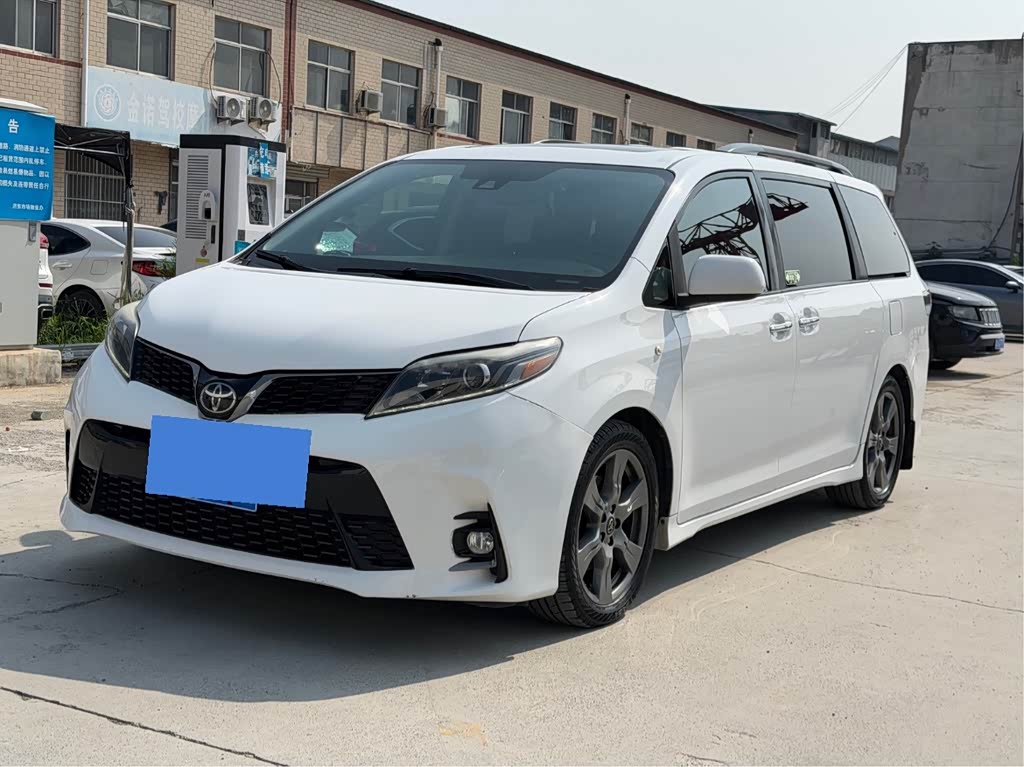 Toyota Sienna