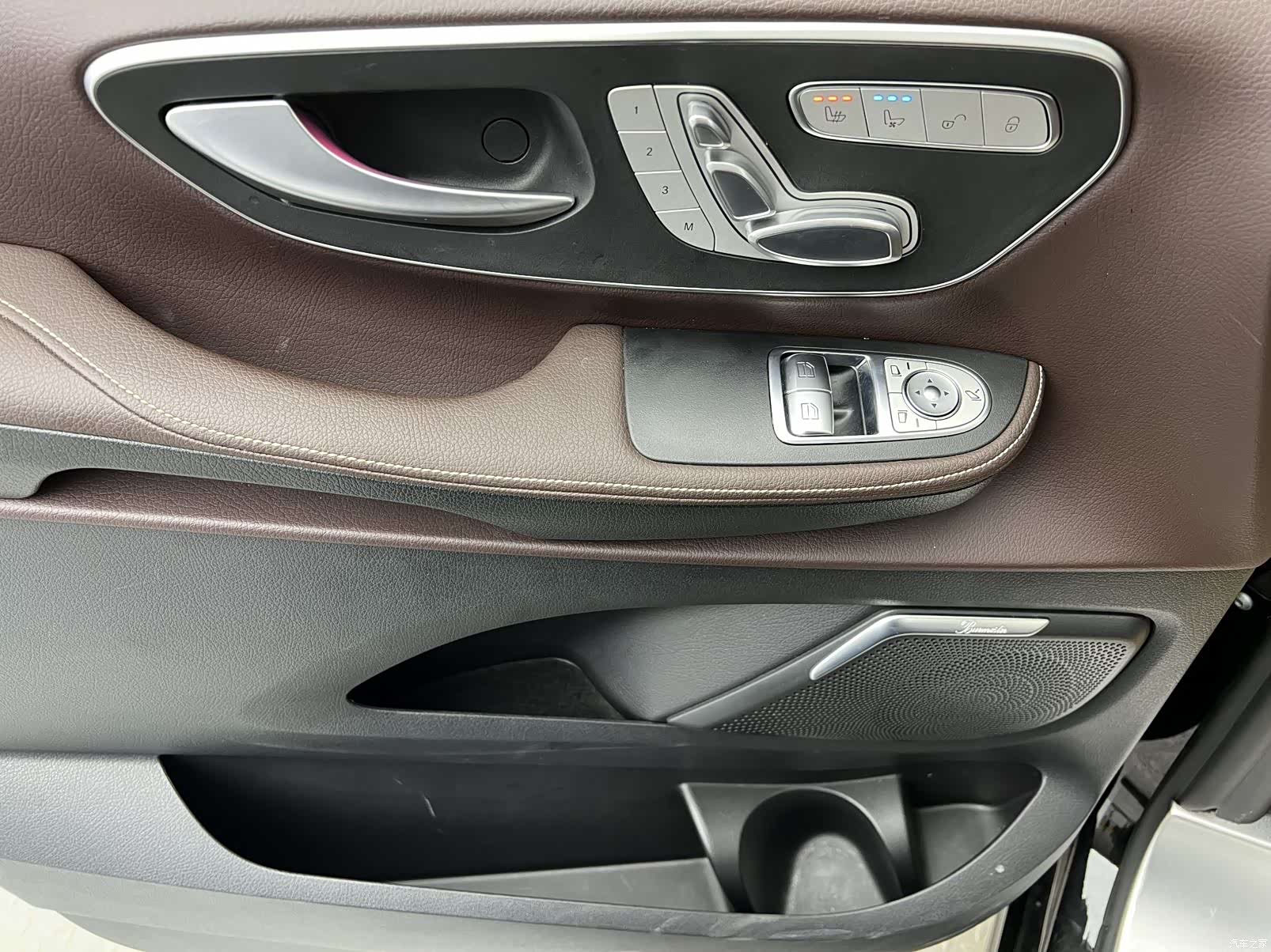 Mercedes-Benz V-Class, 2025 6
