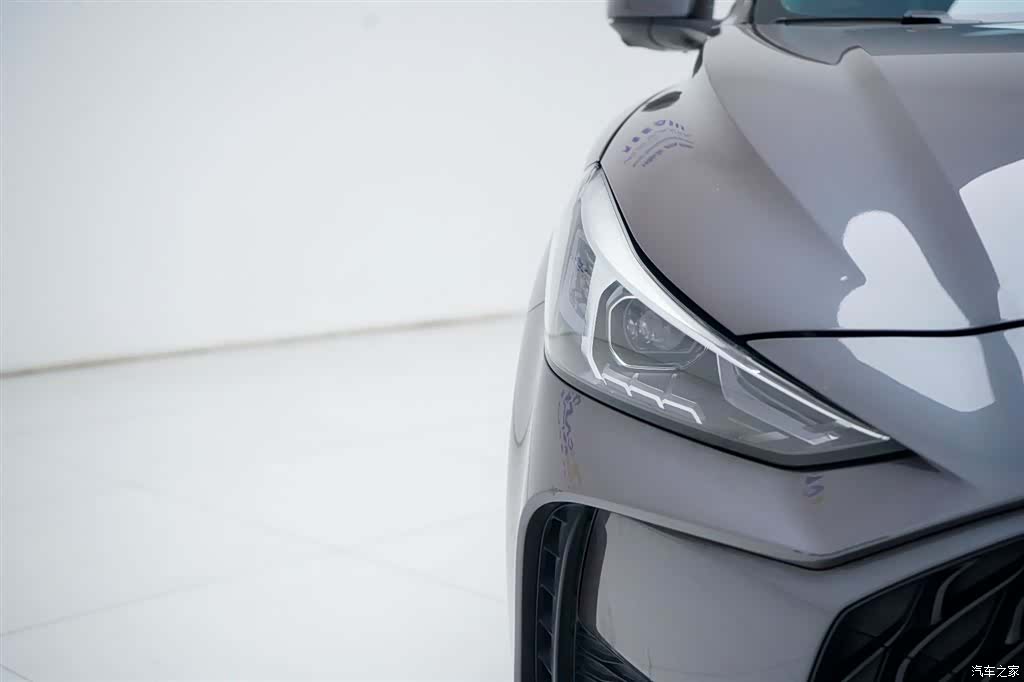 MG MG5, 2022 11