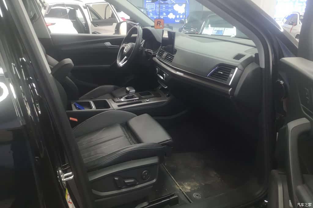 Audi Q5L, 2022 8