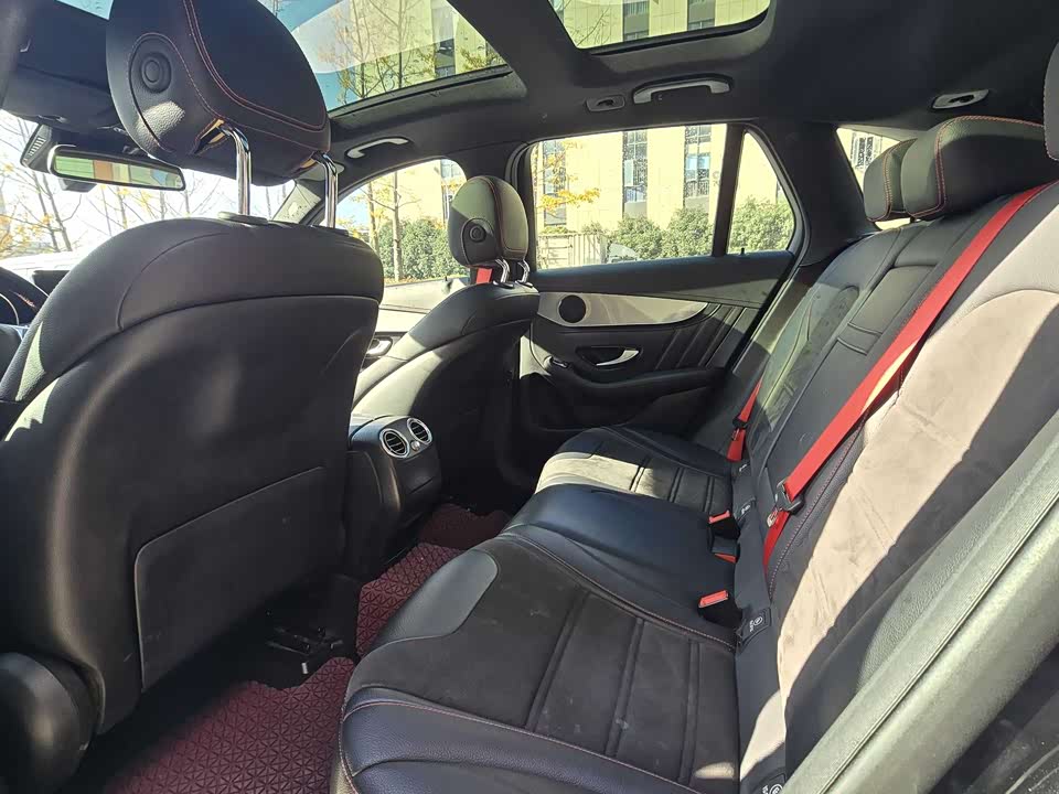 Mercedes-Benz GLC AMG