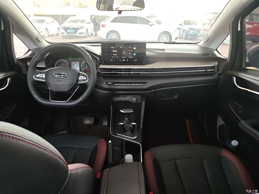 Geely X3, 2022 10