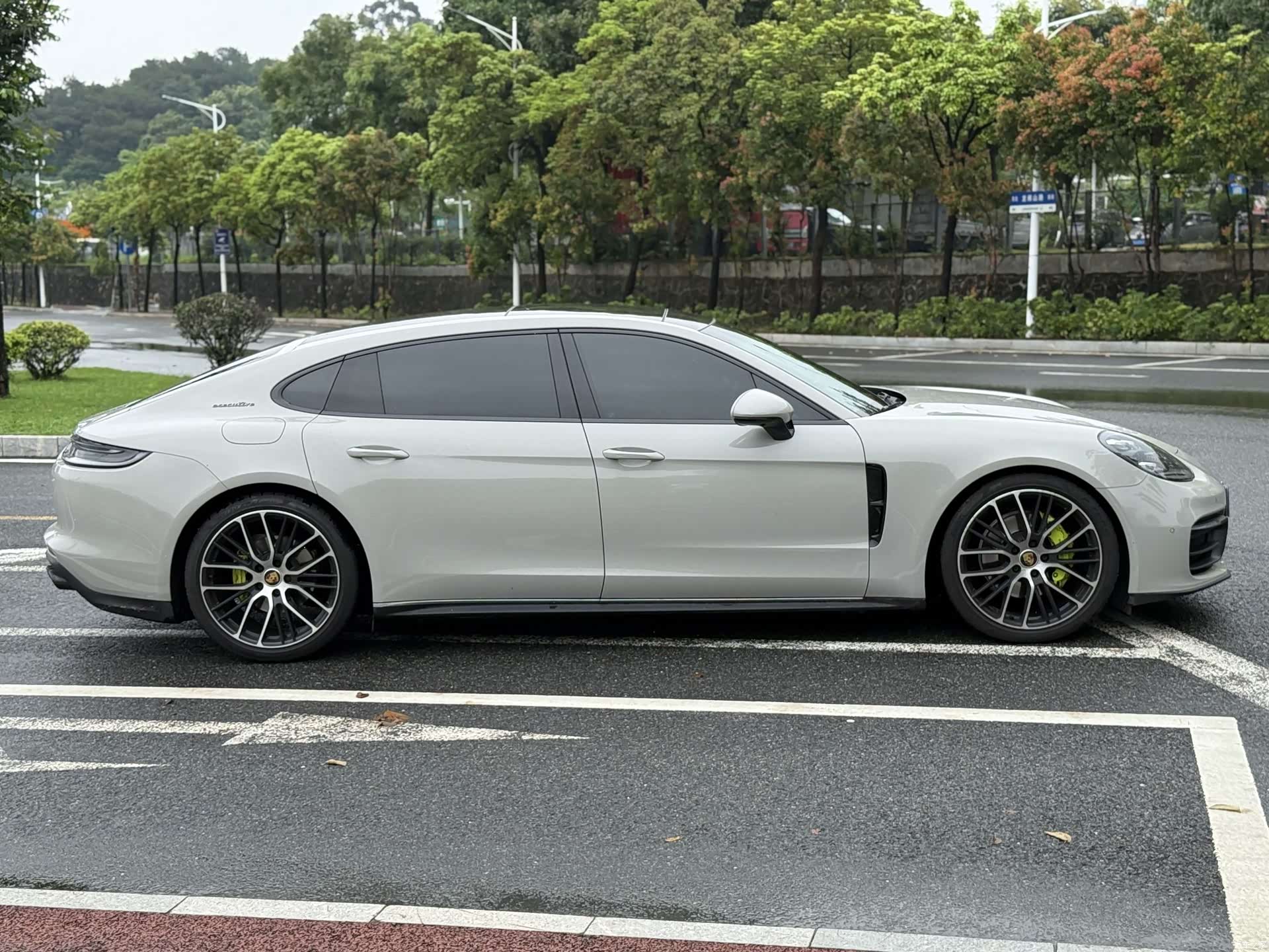 Porsche Panamera, 2024 4