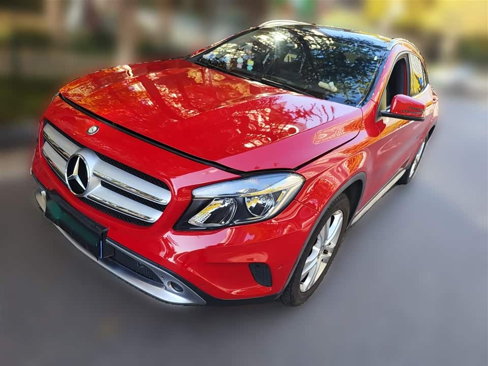 Mercedes-Benz GLA