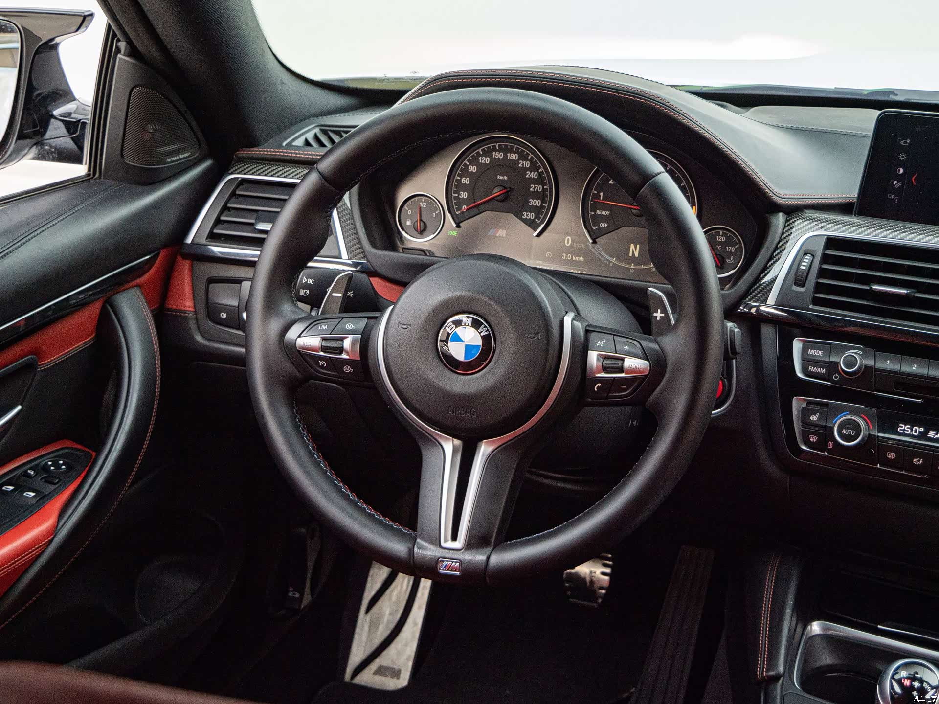 BMW M4, 2017 30