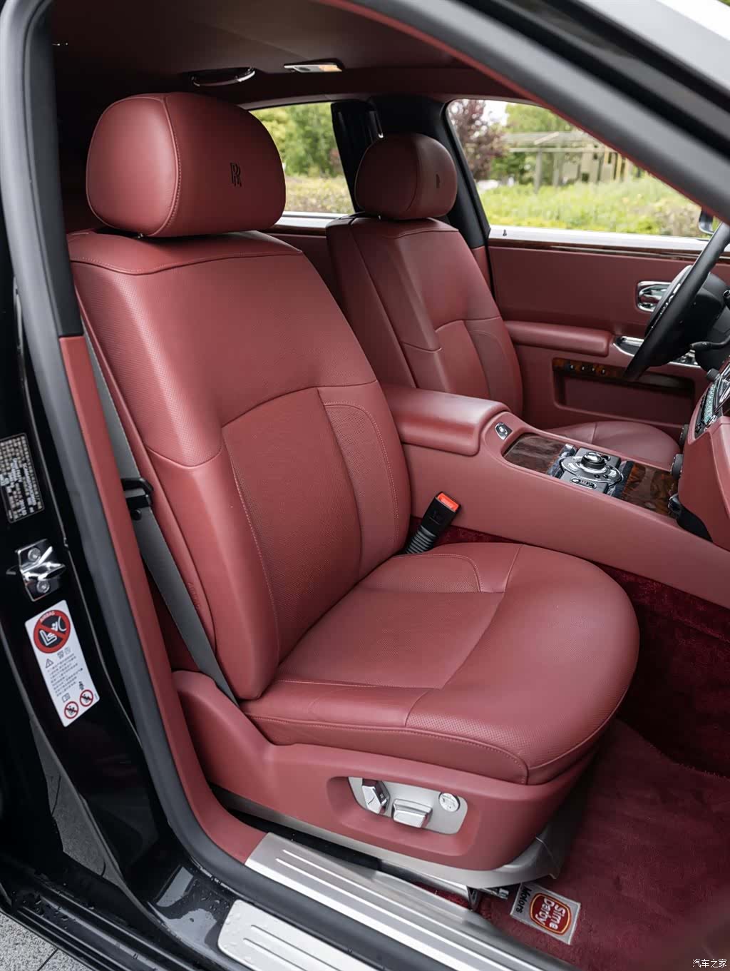 Rolls-Royce Ghost, 2013 20