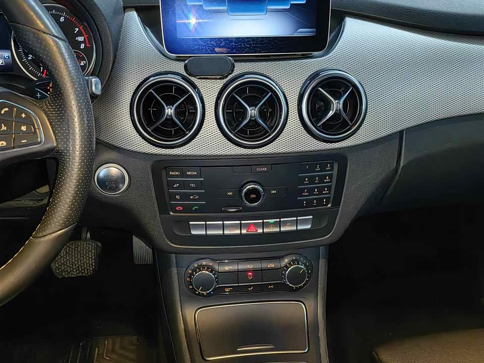 Mercedes-Benz Class B