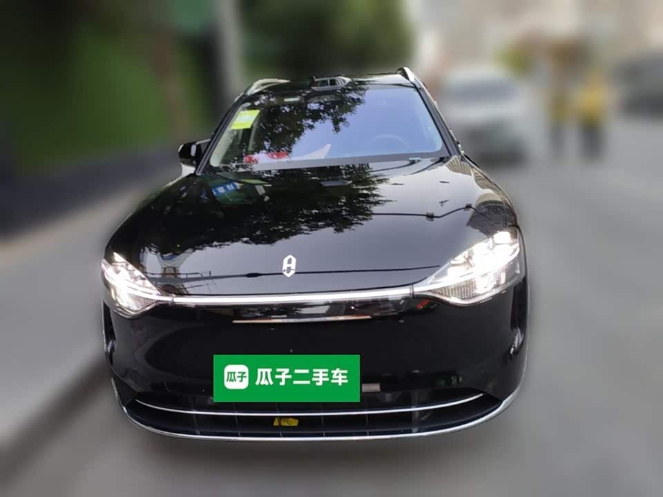 AITO Ask the world M9