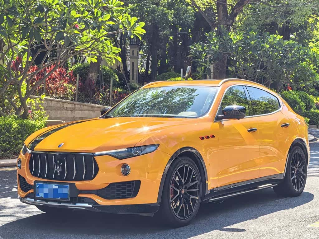 Maserati Levante, 2017 1