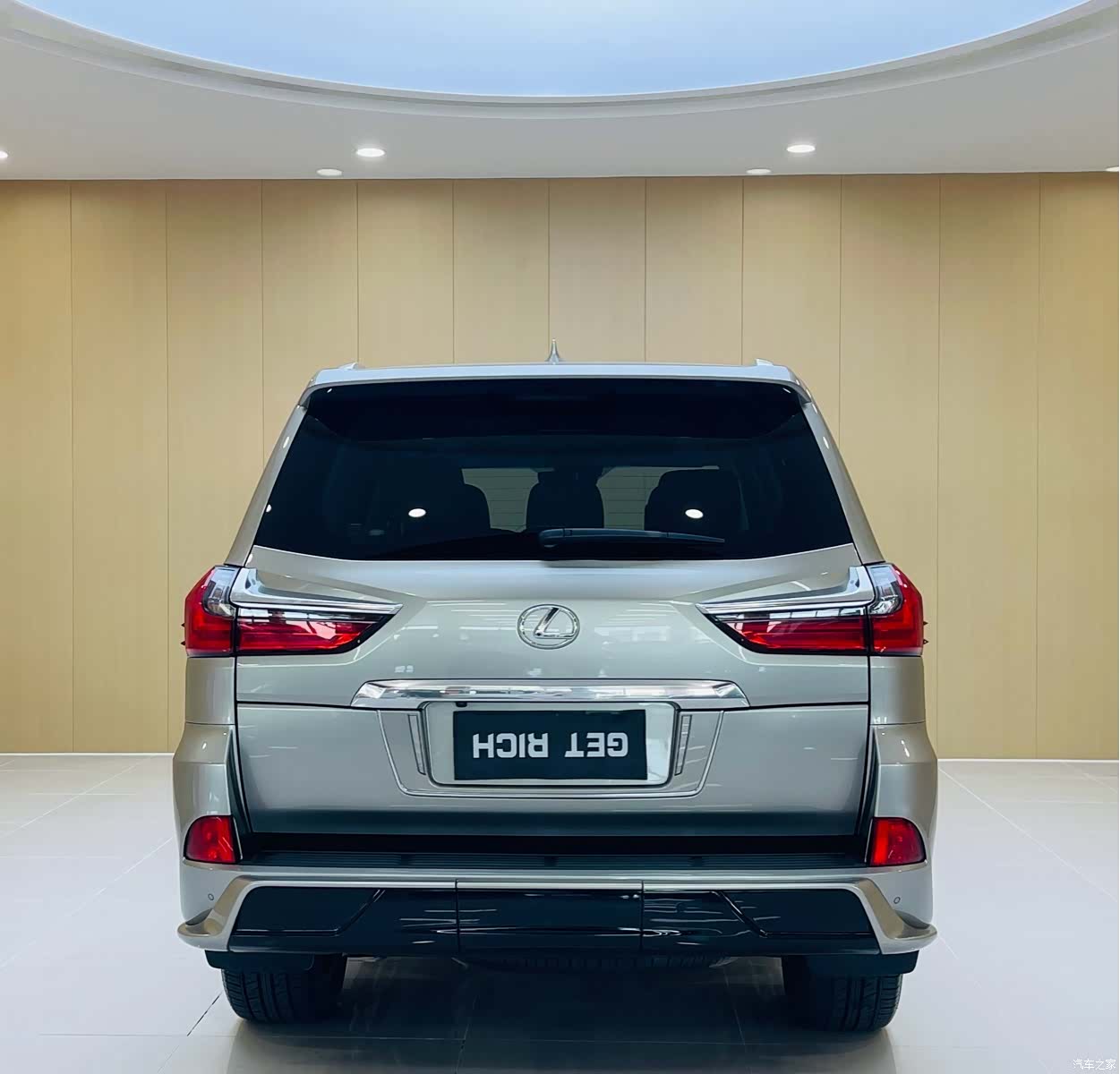 Lexus LX, 2020 8