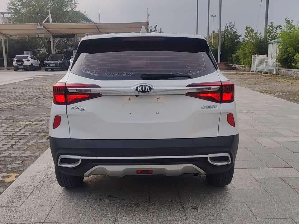 Kia KX3 proud run