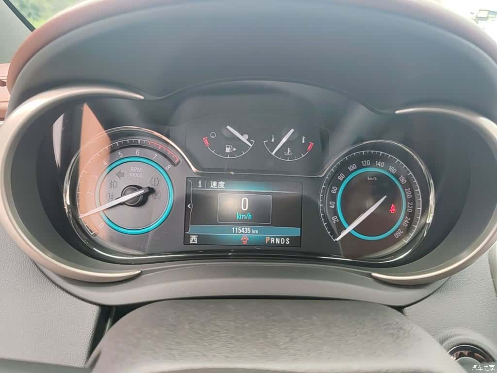 Buick LaCrosse, 2015 12