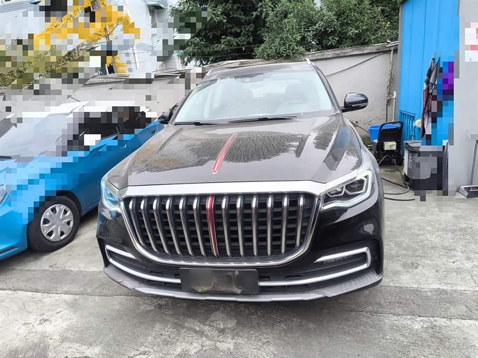 Hongqi HS7
