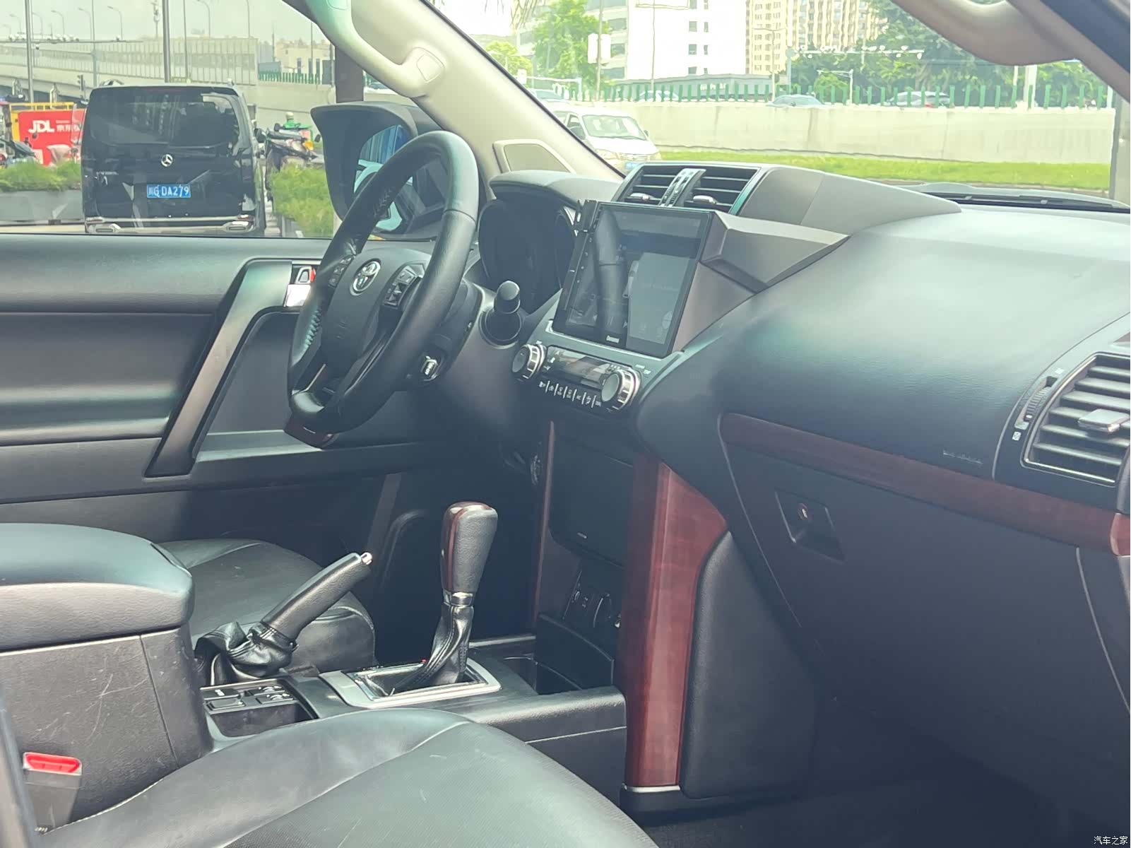 Toyota Prado, 2014 11