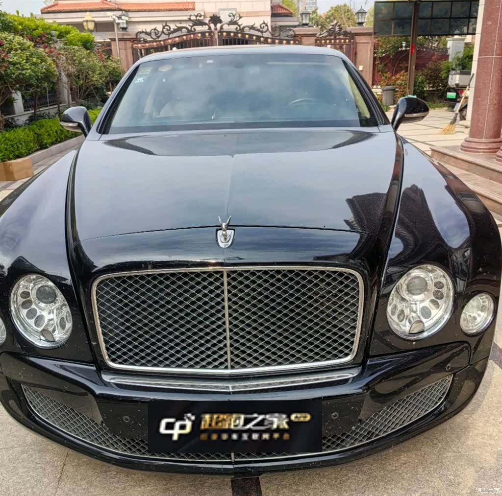 Bentley Mulsanne, 2011 6