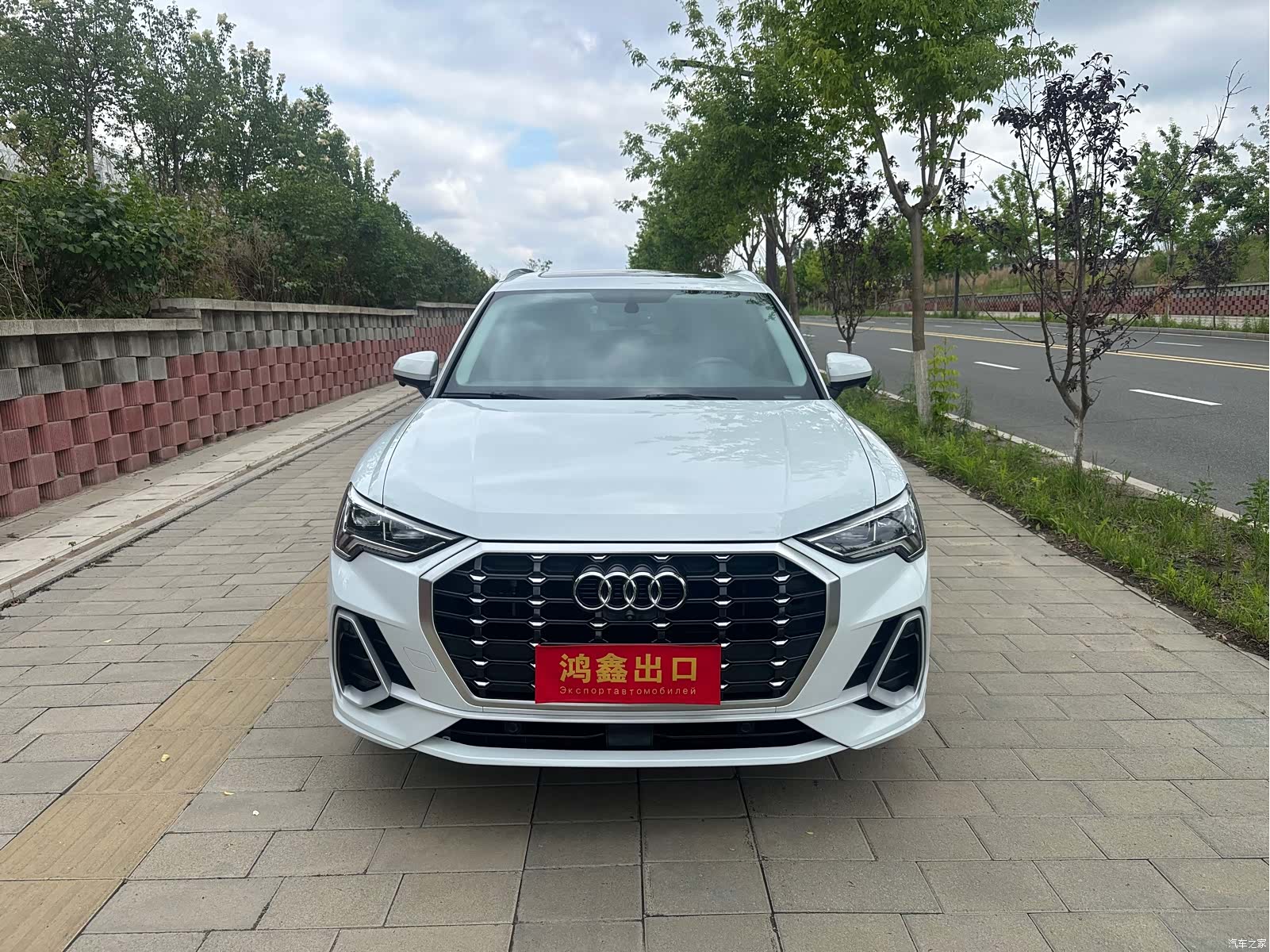 Audi Q3, 2022 2