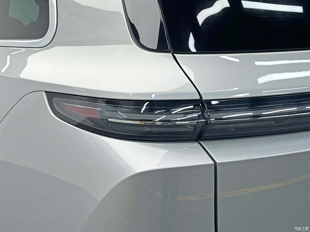 Li Auto L9, 2022 10