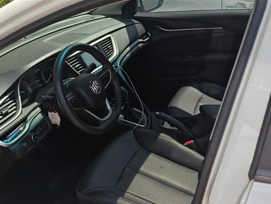Buick Yinglang