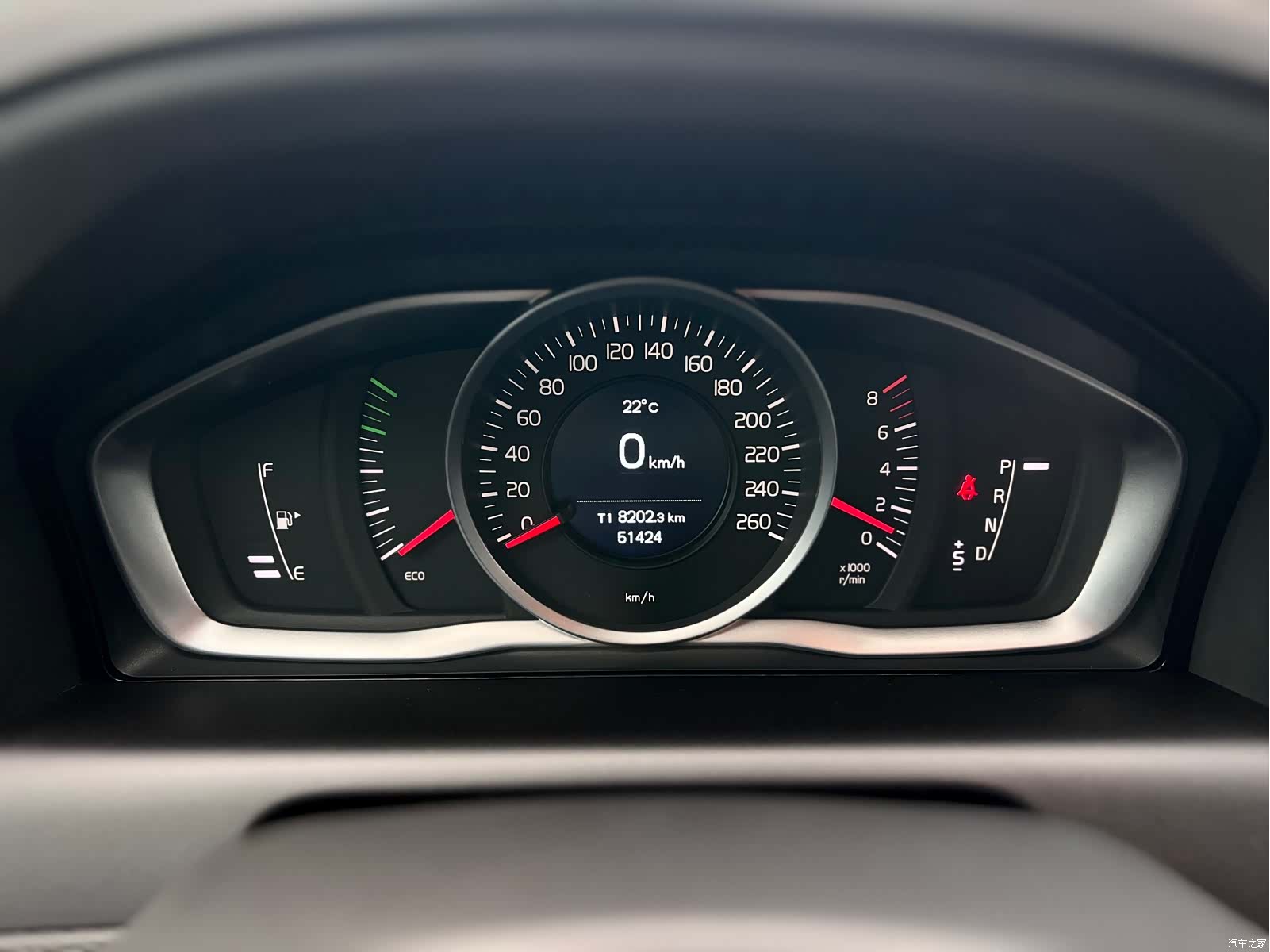 Volvo XC60, 2017 13