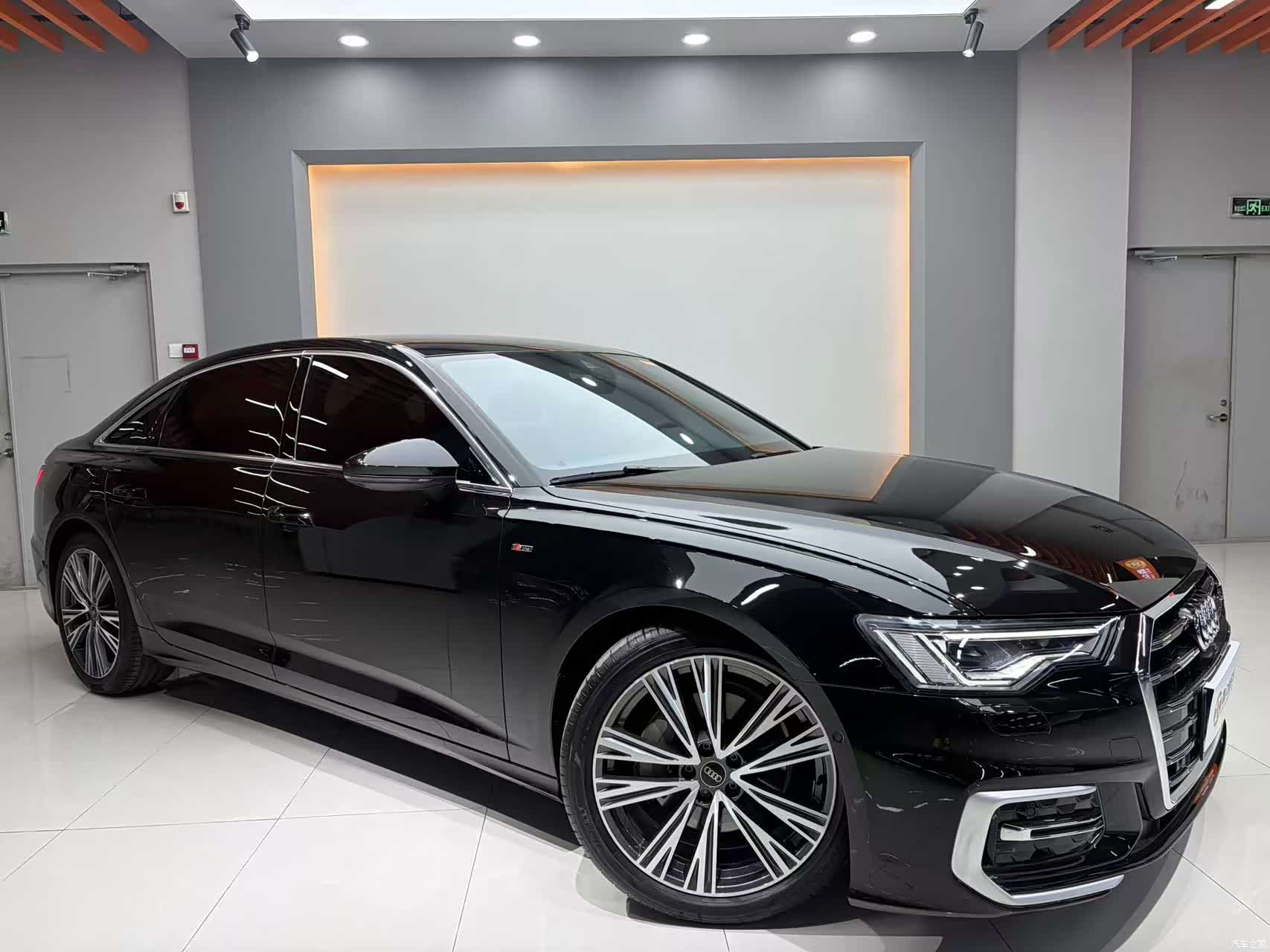 Audi A6L, 2024 3