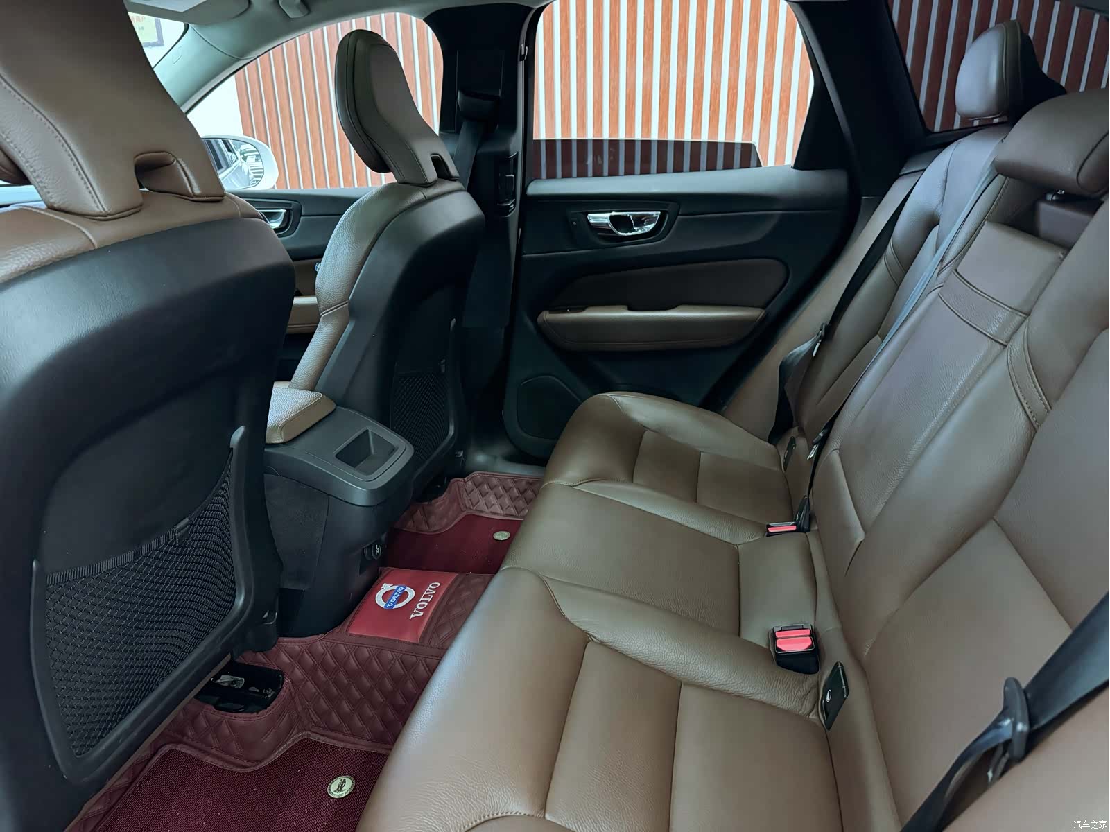 Volvo XC60, 2019 8