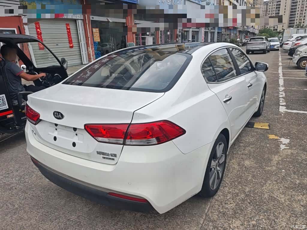 Kia K4, 2015 7
