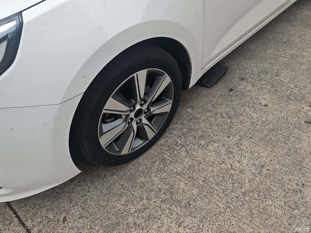 Kia K4, 2015 23