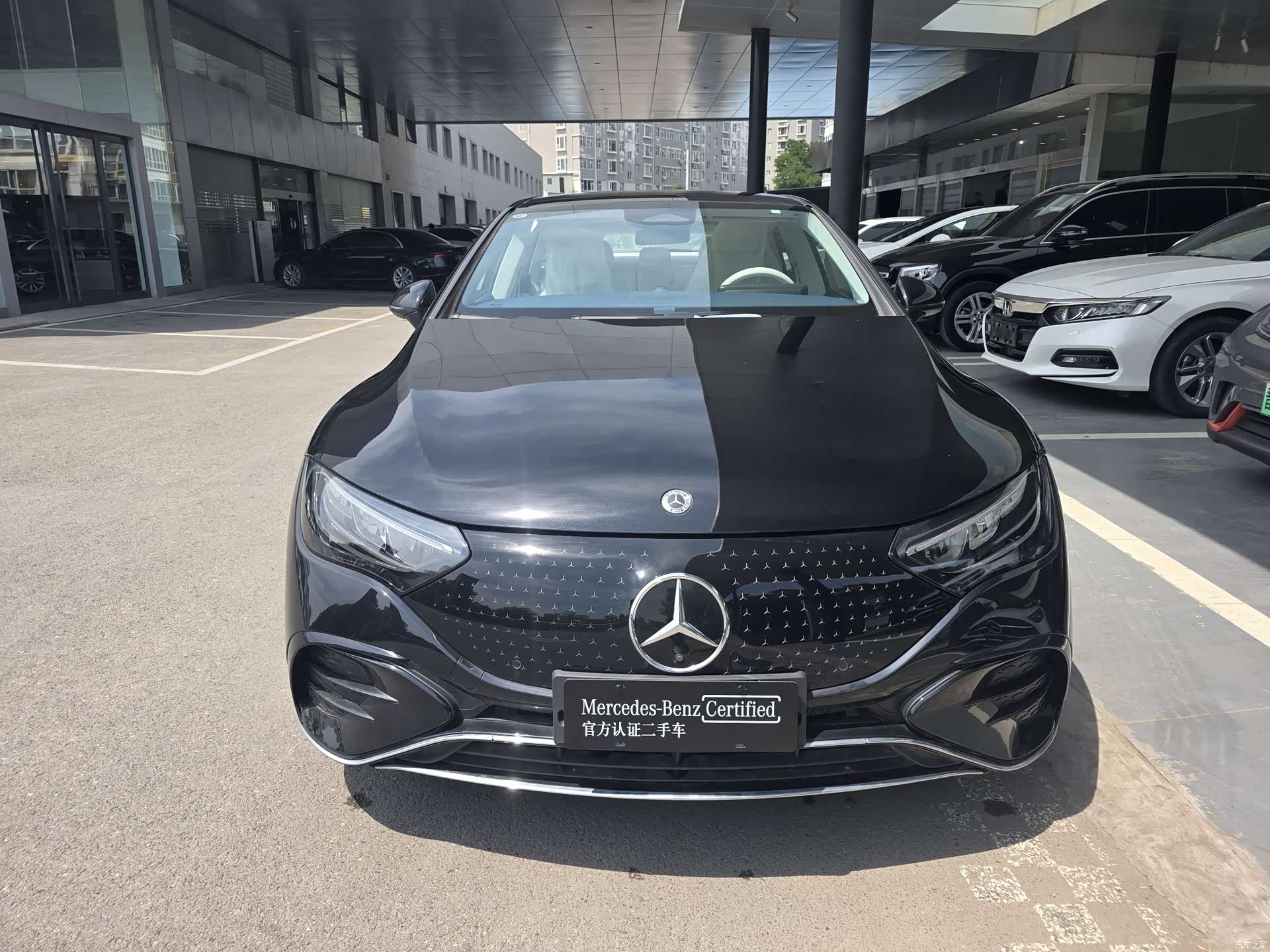 Mercedes-Benz EQE, 2025 2