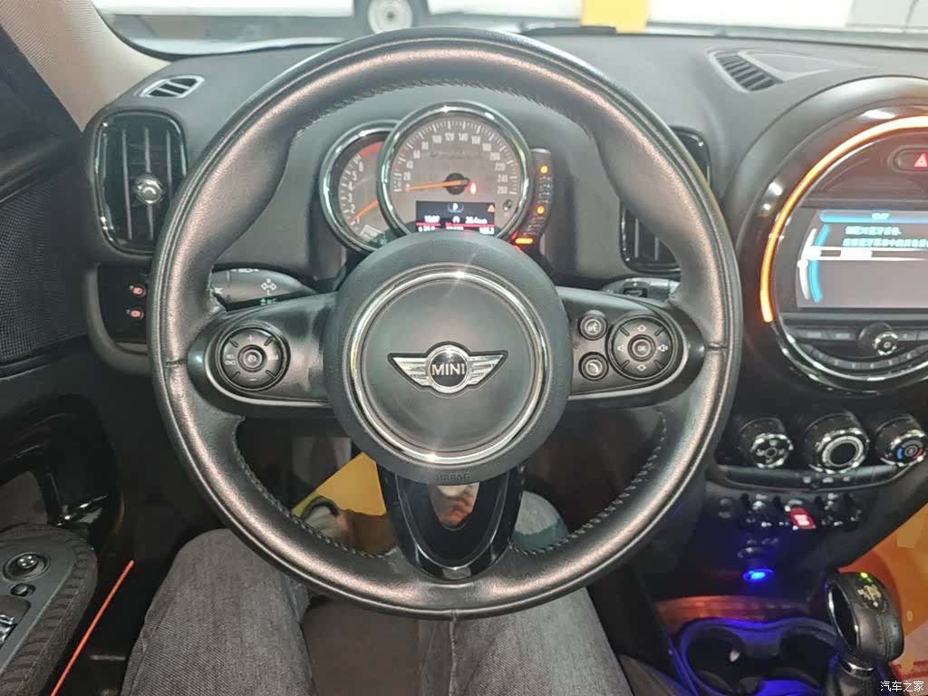 Mini Countryman, 2017 11